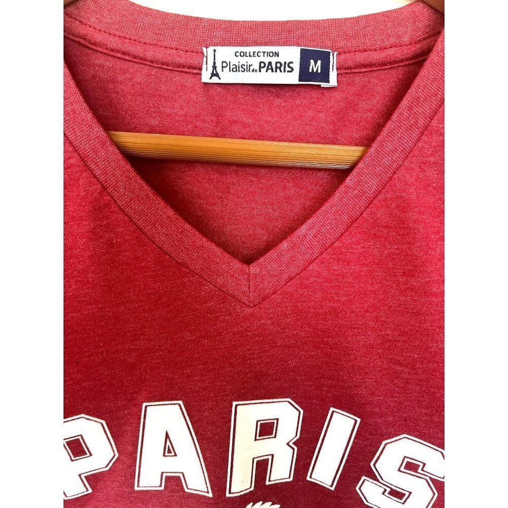 Collection Plaisir de Paris, Paris Universite Pink V-Neck T-Shirt - Picture 4 of 6
